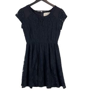 Coincidence & Change Urban Outfitters (S) Lace Mini Fit Flare Dress Black